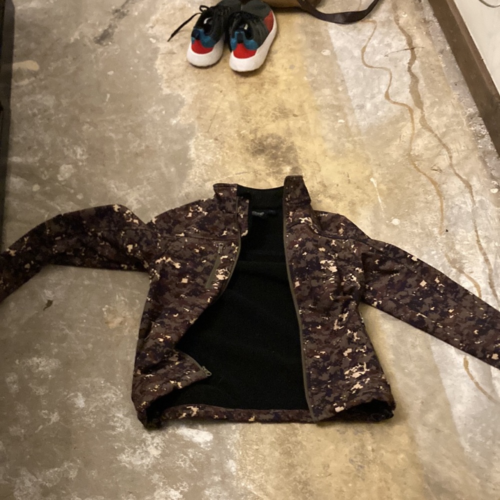 Mossi jacket - Picture 2 of 3